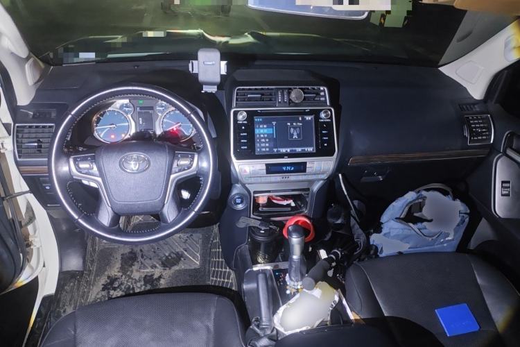 Used Toyota Prado 2018 3.5L Automatic TX-L with Rear-Mounted Spare Tire Center Console