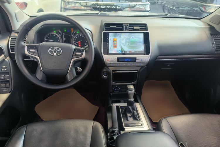 Used Toyota Prado 2018 3.5L Automatic TX-L with Rear-Mounted Spare Tire Center Console