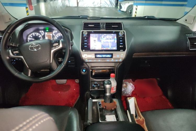 Used Toyota Prado 2018 3.5L Automatic TX-L with Rear-Mounted Spare Tire Center Console