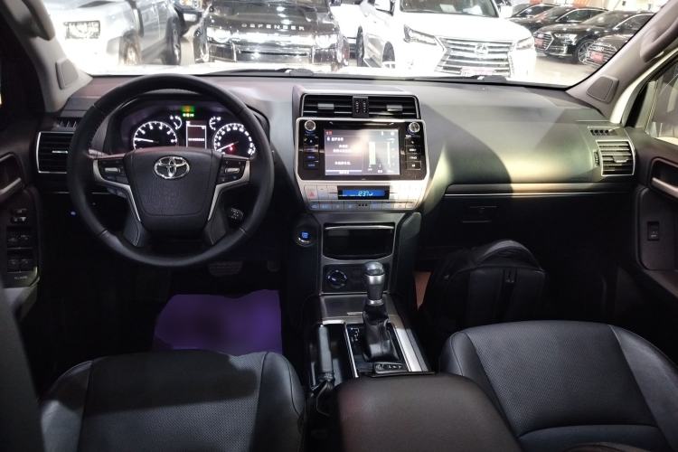 Used Toyota Prado 2018 3.5L Automatic TX-L with Rear-Mounted Spare Tire Center Console