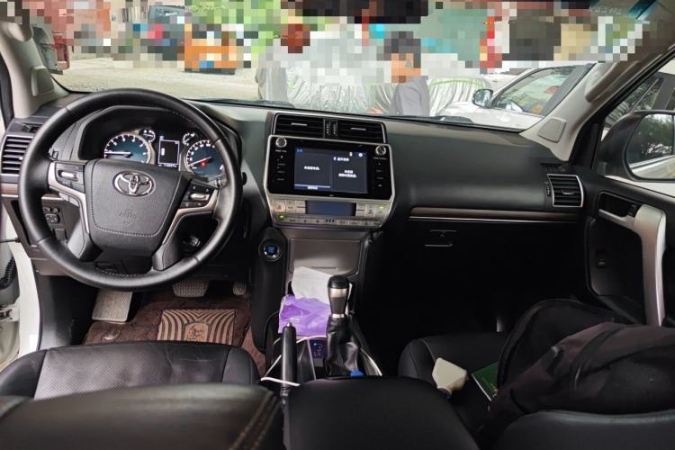 Used Toyota Prado 2018 3.5L Automatic TX-L with Rear-Mounted Spare Tire Center Console