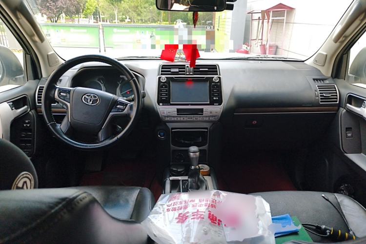 Used Toyota Prado 2018 3.5L Automatic TX-L NAVI with Rear-Mounted Spare Tire Center Console