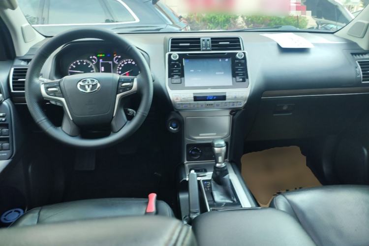 Used Toyota Prado 2018 3.5L Automatic TX-L with Rear-Mounted Spare Tire Center Console
