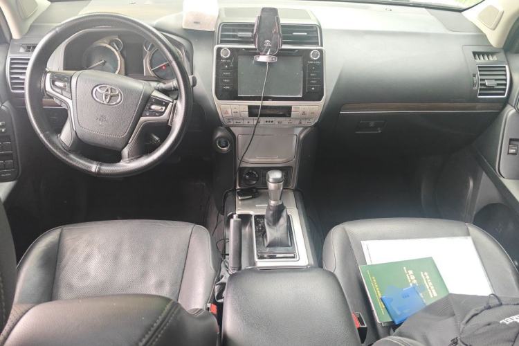 Used Toyota Prado 2018 3.5L Automatic TX-L with Rear-Mounted Spare Tire Center Console