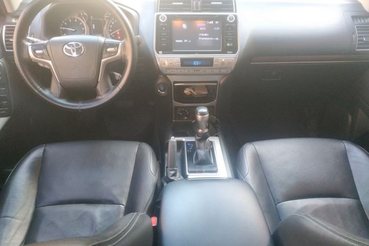 Used Toyota Prado 2018 3.5L Automatic TX-L NAVI with Rear-Mounted Spare Tire Center Console
