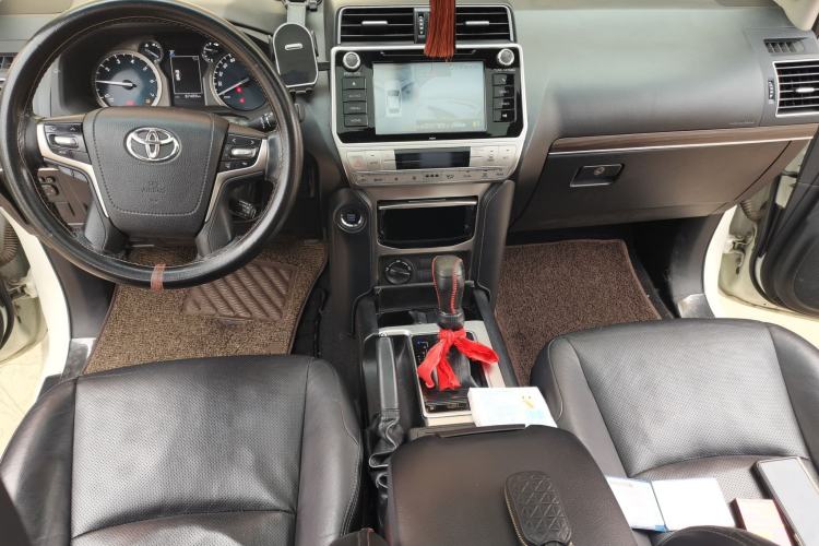 Used Toyota Prado 2018 3.5L Automatic TX-L with Rear-Mounted Spare Tire Center Console