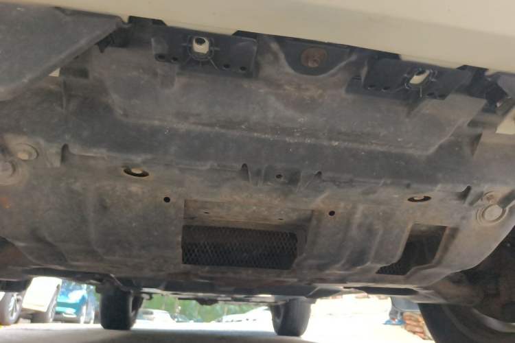 Used Toyota Prado 2018 3.5L Automatic TX-L with Rear-Mounted Spare Tire Chassis Front