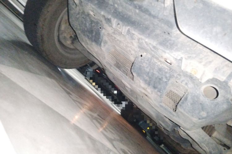 Used Toyota Prado 2018 3.5L Automatic TX-L NAVI with Rear-Mounted Spare Tire Chassis Front