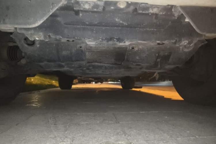 Used Toyota Prado 2018 3.5L Automatic TX-L with Rear-Mounted Spare Tire Chassis Front