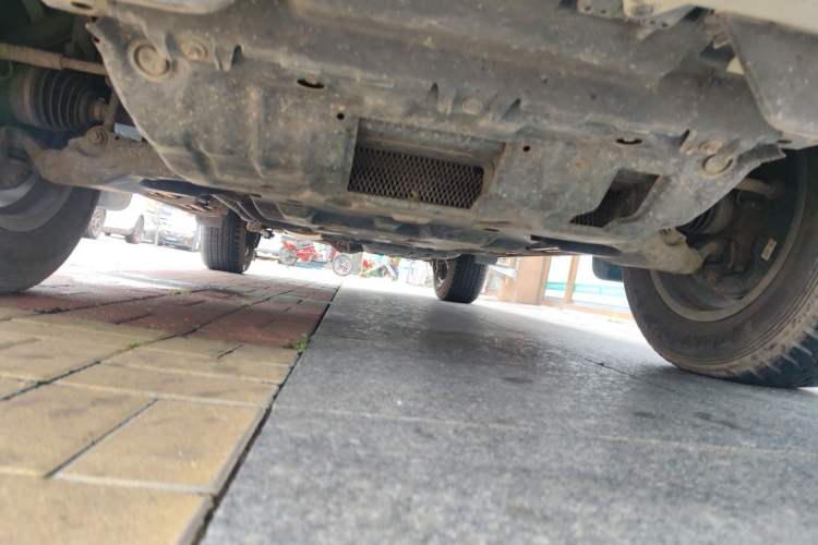 Used Toyota Prado 2018 3.5L Automatic TX-L NAVI with Rear-Mounted Spare Tire Chassis Front