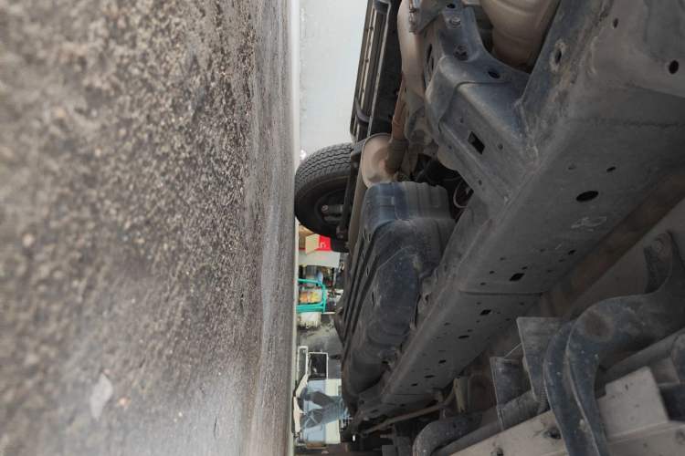 Used Toyota Prado 2018 3.5L Automatic TX-L with Rear-Mounted Spare Tire Chassis Front Left