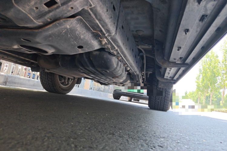 Used Toyota Prado 2018 4.0L GXR Dubai Edition – Middle East Chassis Front Left