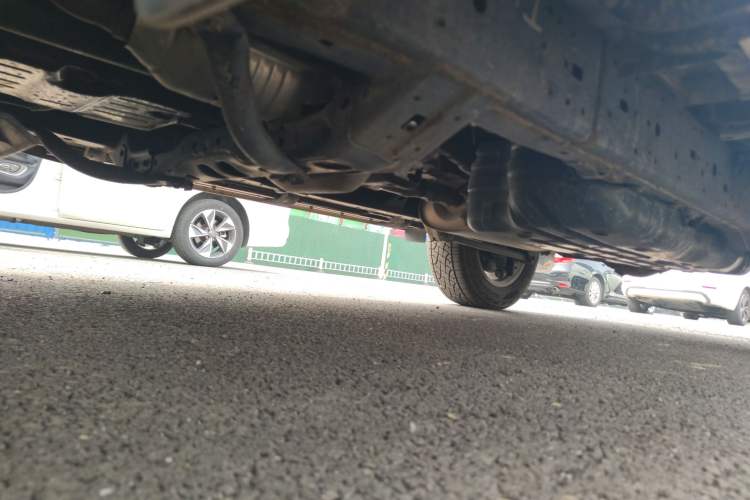 Used Toyota Prado 2018 3.5L Automatic TX-L Chassis Front Left