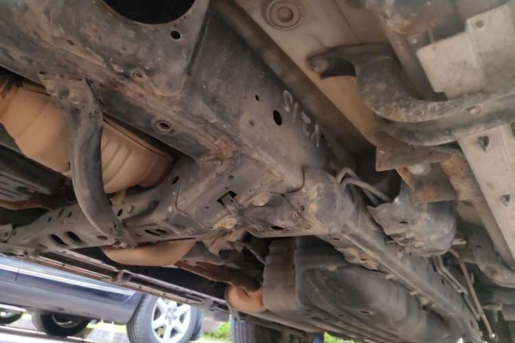 Used Toyota Prado 2018 3.5L Automatic VX NAVI with Rear-Mounted Spare Tire Chassis Front Left