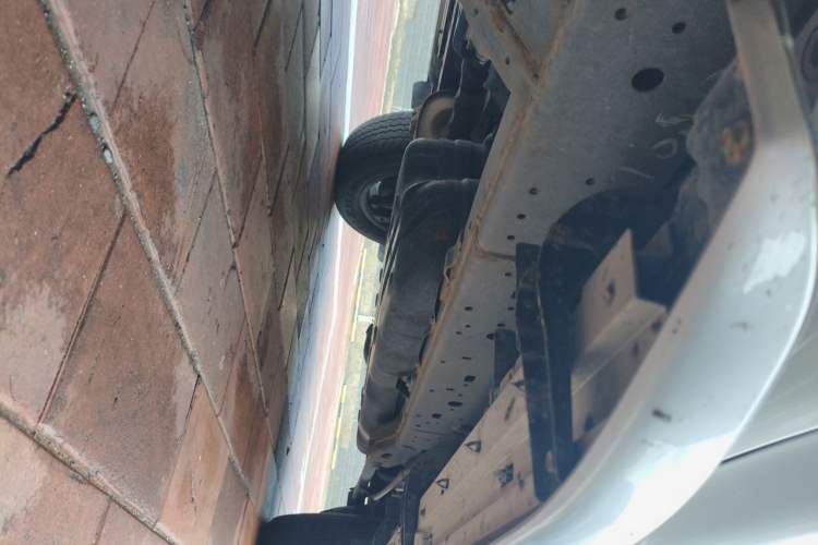 Used Toyota Prado 2018 3.5L Automatic TX-L with Rear-Mounted Spare Tire Chassis Front Left