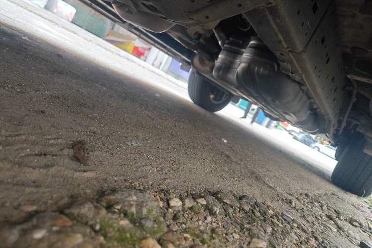 Used Toyota Prado 2018 3.5L Automatic TX-L with Rear-Mounted Spare Tire Chassis Front Left