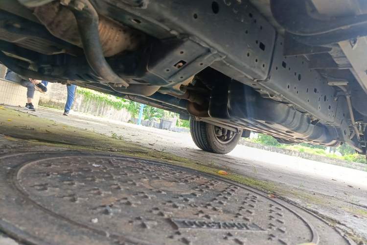 Used Toyota Prado 2018 3.5L Automatic TX-L NAVI with Rear-Mounted Spare Tire Chassis Front Left