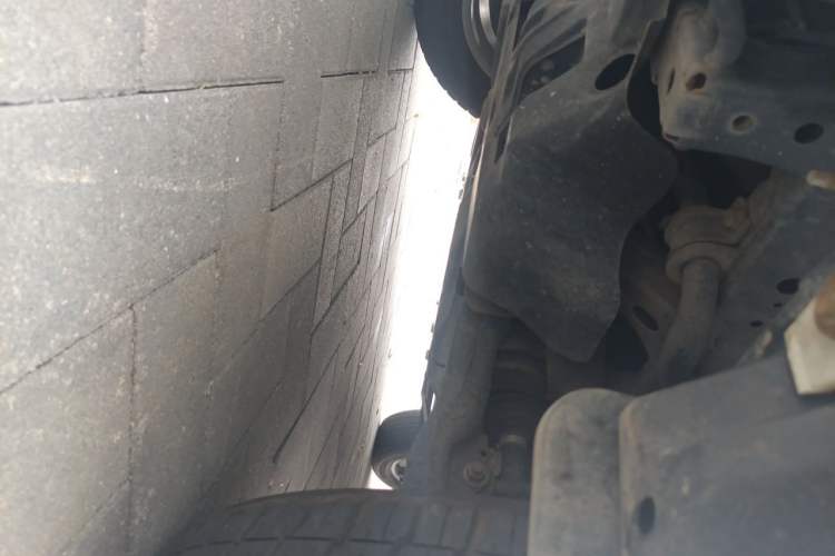 Used Toyota Prado 2018 3.5L Automatic TX-L with Rear-Mounted Spare Tire Chassis Front Left