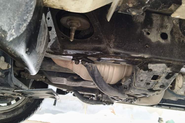 Used Toyota Prado 2018 3.5L Automatic TX-L with Rear-Mounted Spare Tire Chassis Front Left