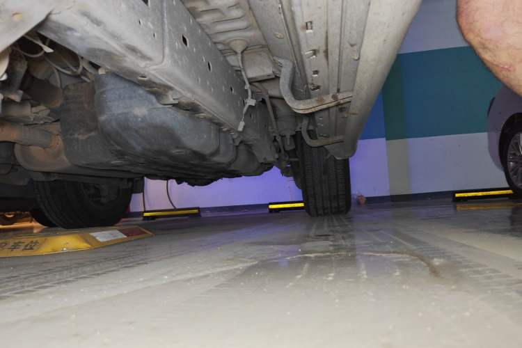 Used Toyota Prado 2018 3.5L Automatic TX-L Chassis Front Left