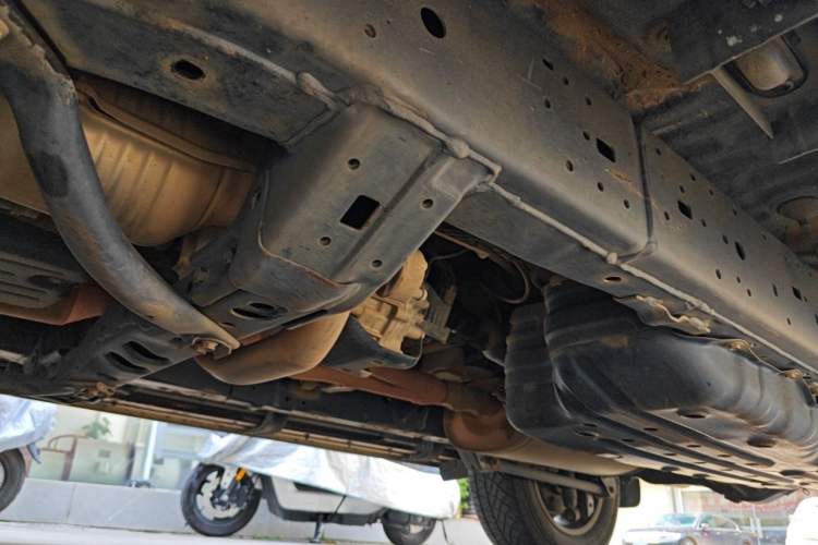 Used Toyota Prado 2018 3.5L Automatic TX-L NAVI with Rear-Mounted Spare Tire Chassis Front Left