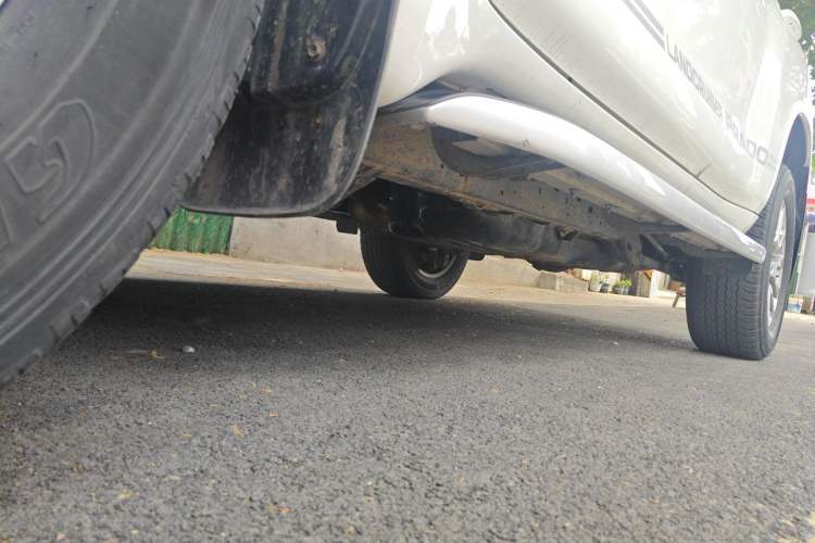 Used Toyota Prado 2018 3.5L Automatic TX-L with Rear-Mounted Spare Tire Chassis Front Left