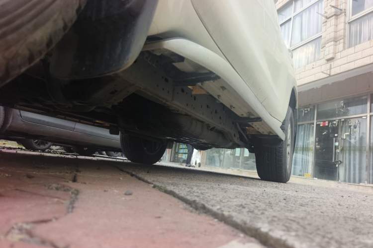 Used Toyota Prado 2018 3.5L Automatic TX-L Chassis Front Left