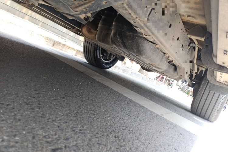 Used Toyota Prado 2018 2.7L TX Aluminum Wheels Underbody Mounting Base Version – Middle East Chassis Front Left