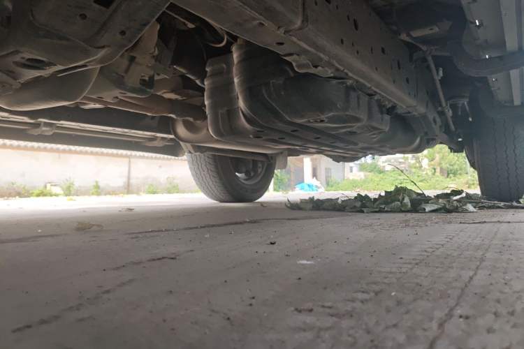 Used Toyota Prado 2018 3.5L Automatic TX-L NAVI with Rear-Mounted Spare Tire Chassis Front Left