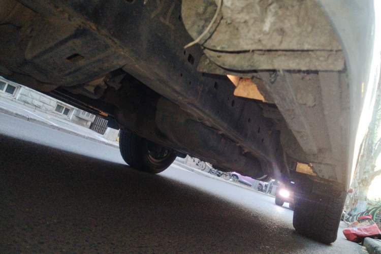 Used Toyota Prado 2018 3.5L Automatic TX-L with Rear-Mounted Spare Tire Chassis Front Left