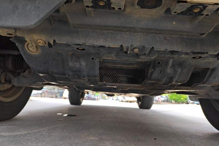 Used Toyota Prado 2018 3.5L Automatic TX-L NAVI with Rear-Mounted Spare Tire Chassis Front