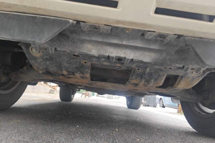 Used Toyota Prado 2018 3.5L Automatic TX-L with Rear-Mounted Spare Tire Chassis Front