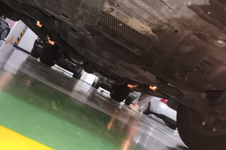 Used Toyota Prado 2018 3.5L Automatic TX-L with Rear-Mounted Spare Tire Chassis Front