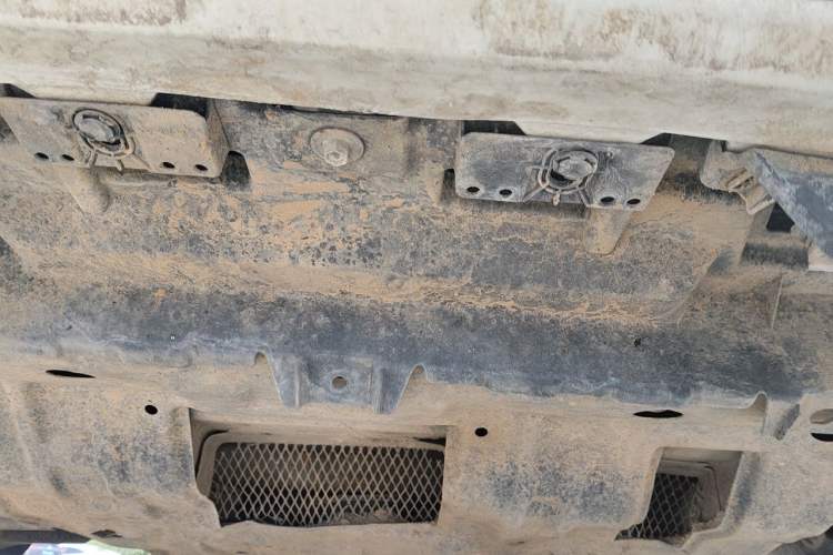 Used Toyota Prado 2018 3.5L Automatic TX-L with Rear-Mounted Spare Tire Chassis Front