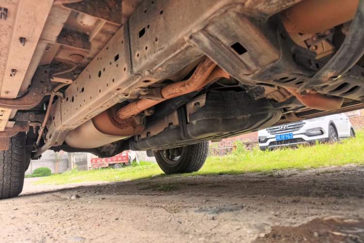 Used Toyota Prado 2018 3.5L Automatic TX-L NAVI with Rear-Mounted Spare Tire Chassis Front Right
