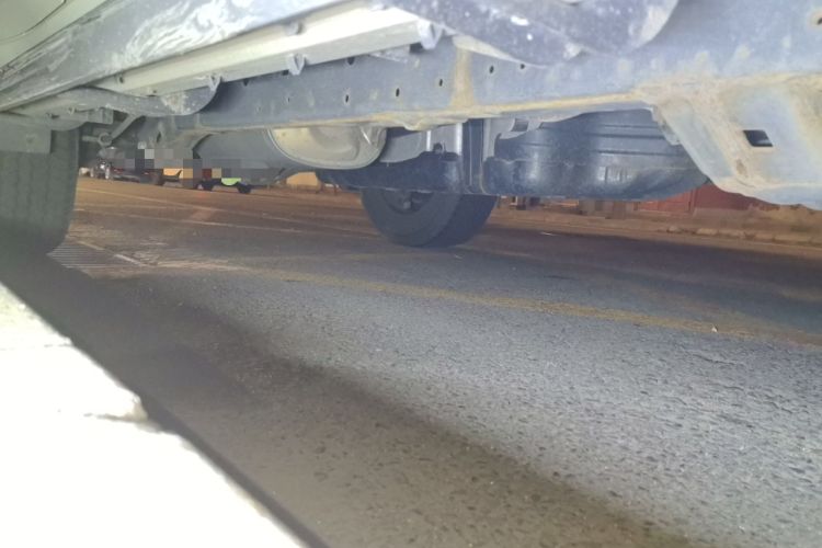 Used Toyota Prado 2018 3.5L Automatic TX-L with Rear-Mounted Spare Tire Chassis Front Right