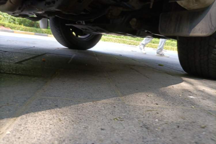 Used Toyota Prado 2018 3.5L Automatic TX-L with Rear-Mounted Spare Tire Chassis Front Right