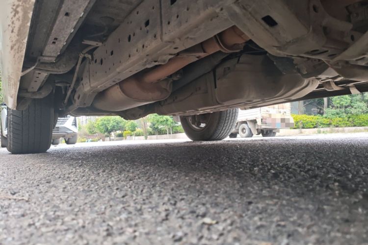 Used Toyota Prado 2018 4.0L VX External Mount Genuine Leather Single Differential Middle East Specification Chassis Front Right