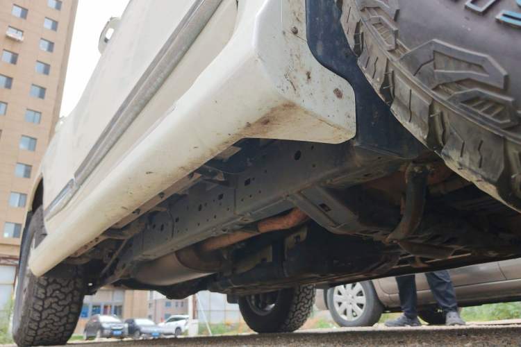 Used Toyota Prado 2018 3.5L Automatic TX-L with Rear-Mounted Spare Tire Chassis Front Right