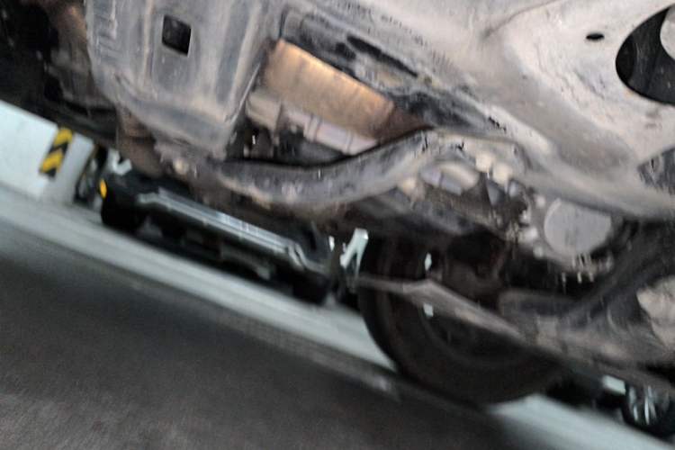 Used Toyota Prado 2018 3.5L Automatic TX-L Chassis Front Right
