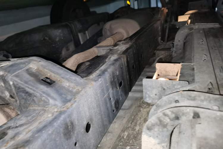 Used Toyota Prado 2018 3.5L Automatic TX-L with Rear-Mounted Spare Tire Chassis Front Right
