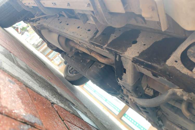 Used Toyota Prado 2018 3.5L Automatic TX-L NAVI with Rear-Mounted Spare Tire Chassis Front Right