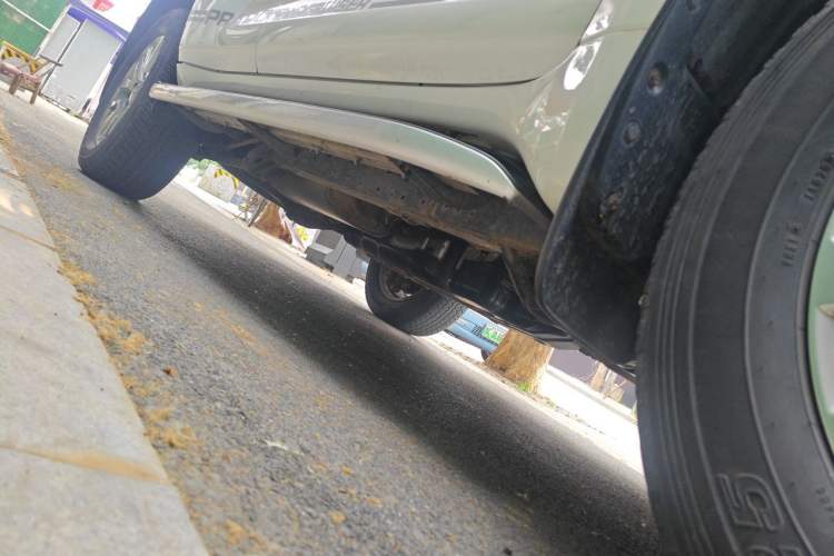 Used Toyota Prado 2018 3.5L Automatic TX-L with Rear-Mounted Spare Tire Chassis Front Right