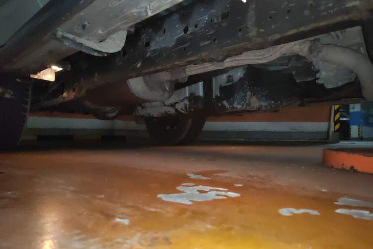 Used Toyota Prado 2018 3.5L Automatic TX-L with Rear-Mounted Spare Tire Chassis Front Right