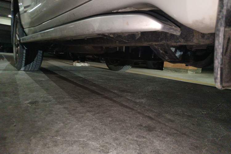 Used Toyota Prado 2018 3.5L Automatic TX-L Chassis Front Right
