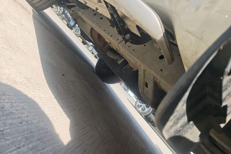 Used Toyota Prado 2018 3.5L Automatic TX-L NAVI with Rear-Mounted Spare Tire Chassis Front Right