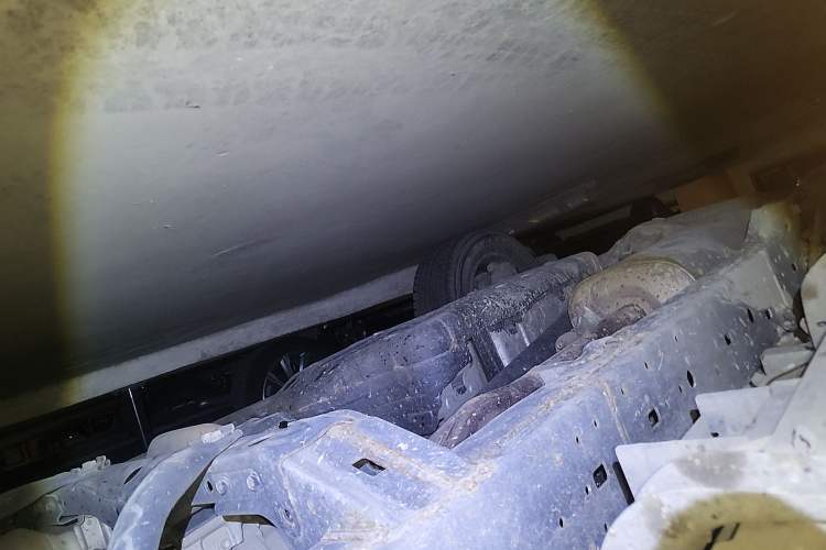Used Toyota Prado 2018 3.5L Automatic TX-L NAVI with Rear-Mounted Spare Tire Chassis Front Right