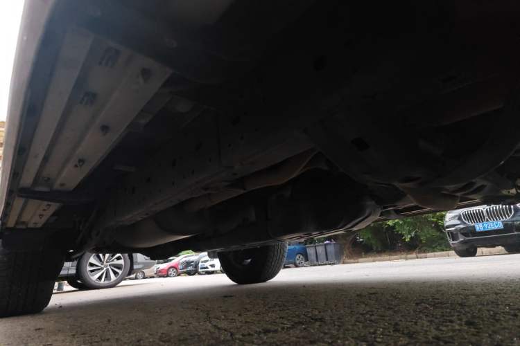 Used Toyota Prado 2018 3.5L Automatic TX-L Chassis Front Right