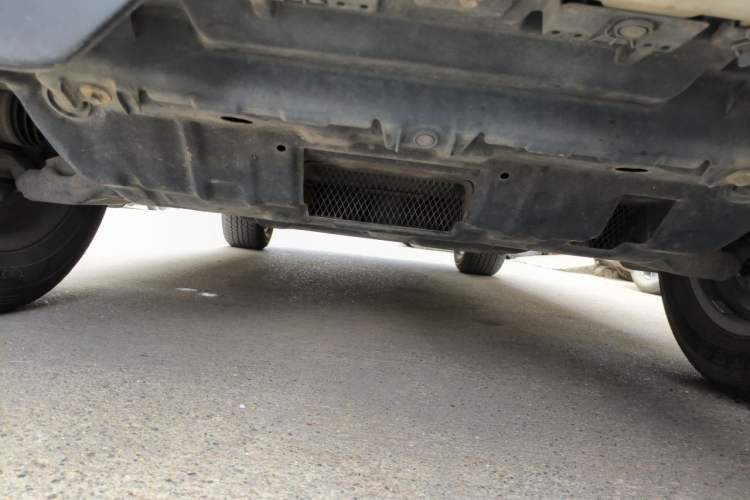 Used Toyota Prado 2018 3.5L Automatic TX-L NAVI with Rear-Mounted Spare Tire Chassis Front