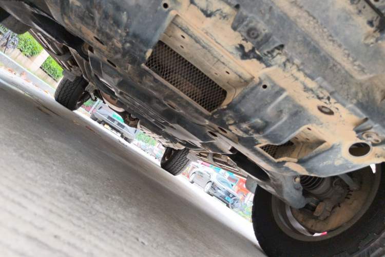 Used Toyota Prado 2018 3.5L Automatic TX-L with Rear-Mounted Spare Tire Chassis Front
